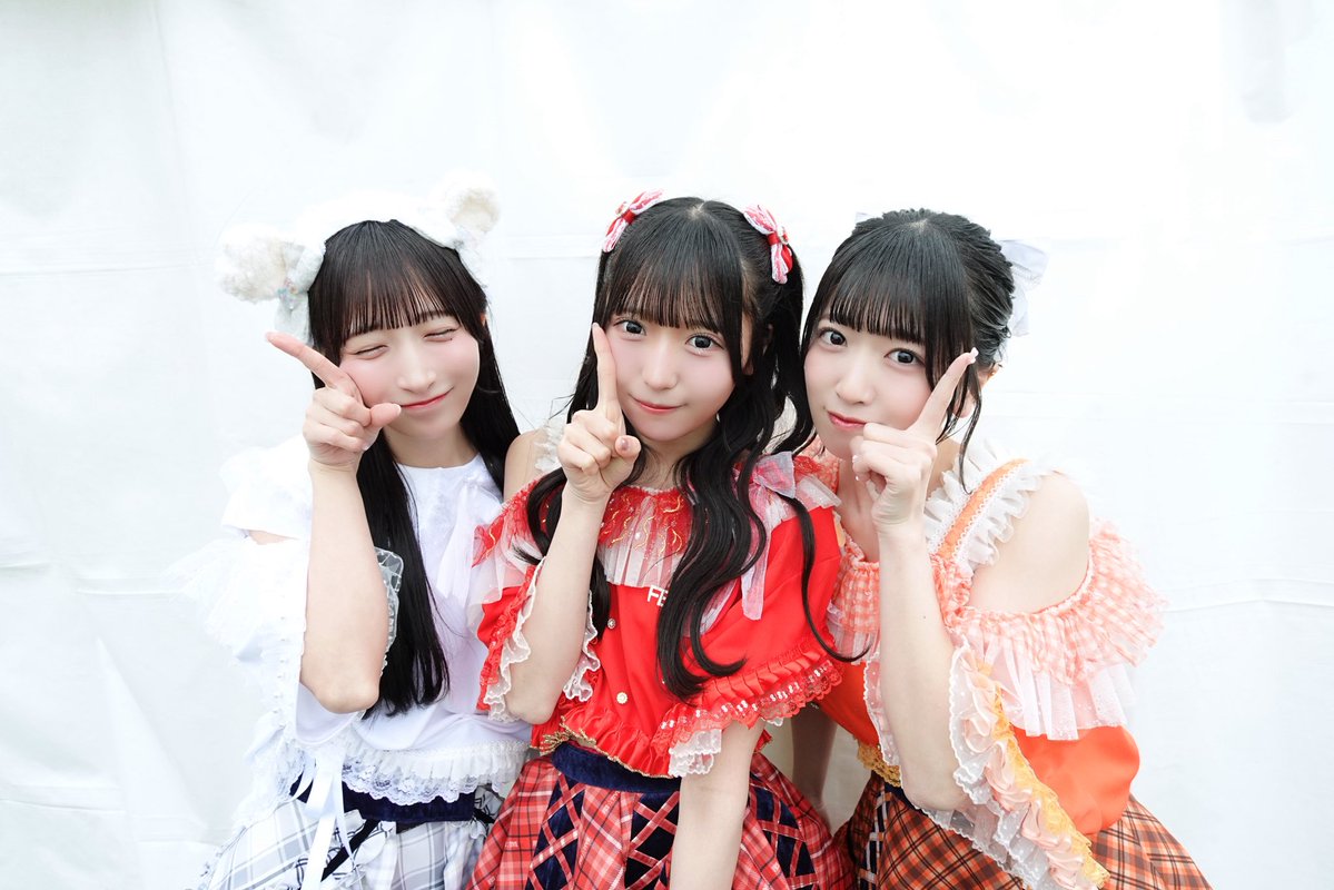 FES☆TIVE tweet media