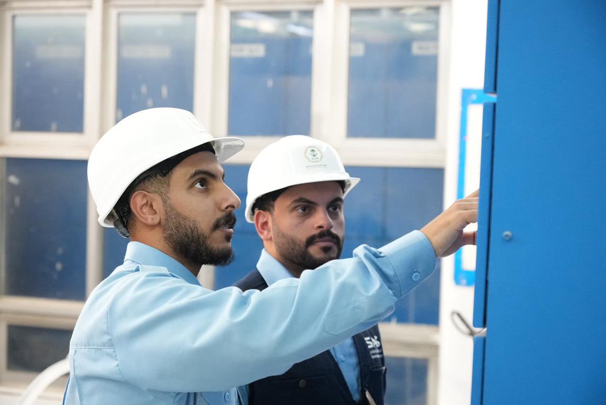 swa_gov's tweet photo. بالتكامل مع الهيئة العليا للأمن الصناعي، تُنفّذ الهيئة السعودية للمياه جولات ميدانية على مرافق قطاع المياه؛ للتحقق من الالتزام بالاشتراطات الوقائية ومعايير السلامة، بما يُعزز الجاهزية الأمنية لموسم حج 1447هـ، ويضمن استمرارية وموثوقية الإمدادات المائية لضيوف الرحمن.

#تروية https://t.co/YL6nNa1bPZ