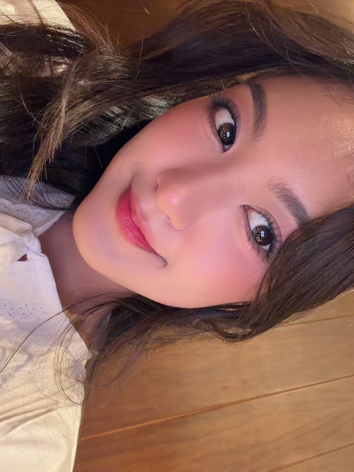 Greesella Adhalia tweet media