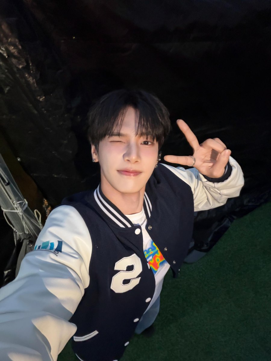 새벽별⚝ tweet media