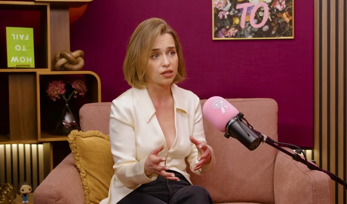 Emilia Clarke HQ tweet media