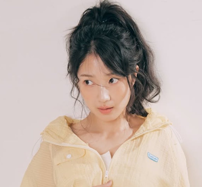 kim hyeyoon tweet media
