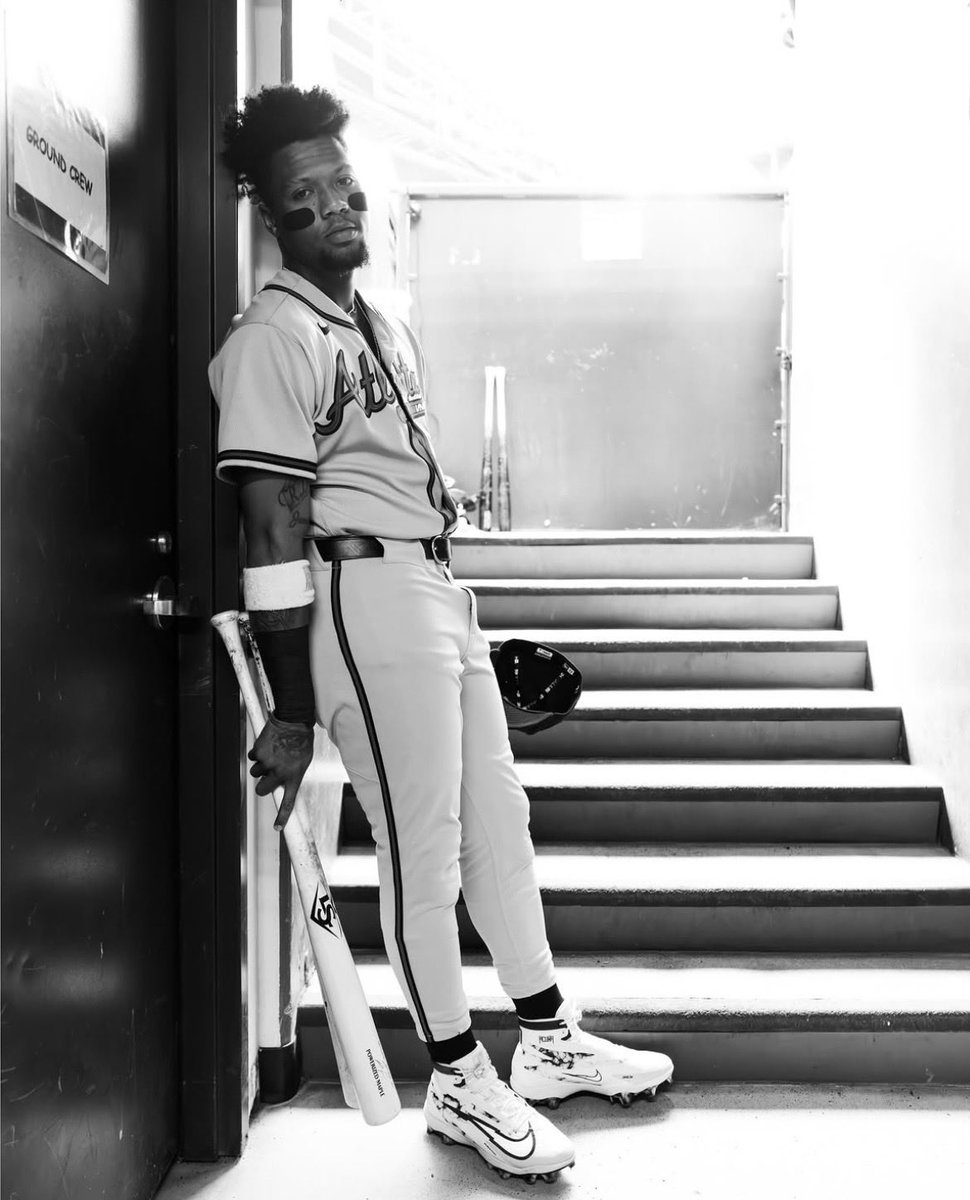 TheDailyBraves's tweet photo. The coolest baseball player on the planet plays for the Atlanta Braves. https://t.co/xzAvEHm9DH