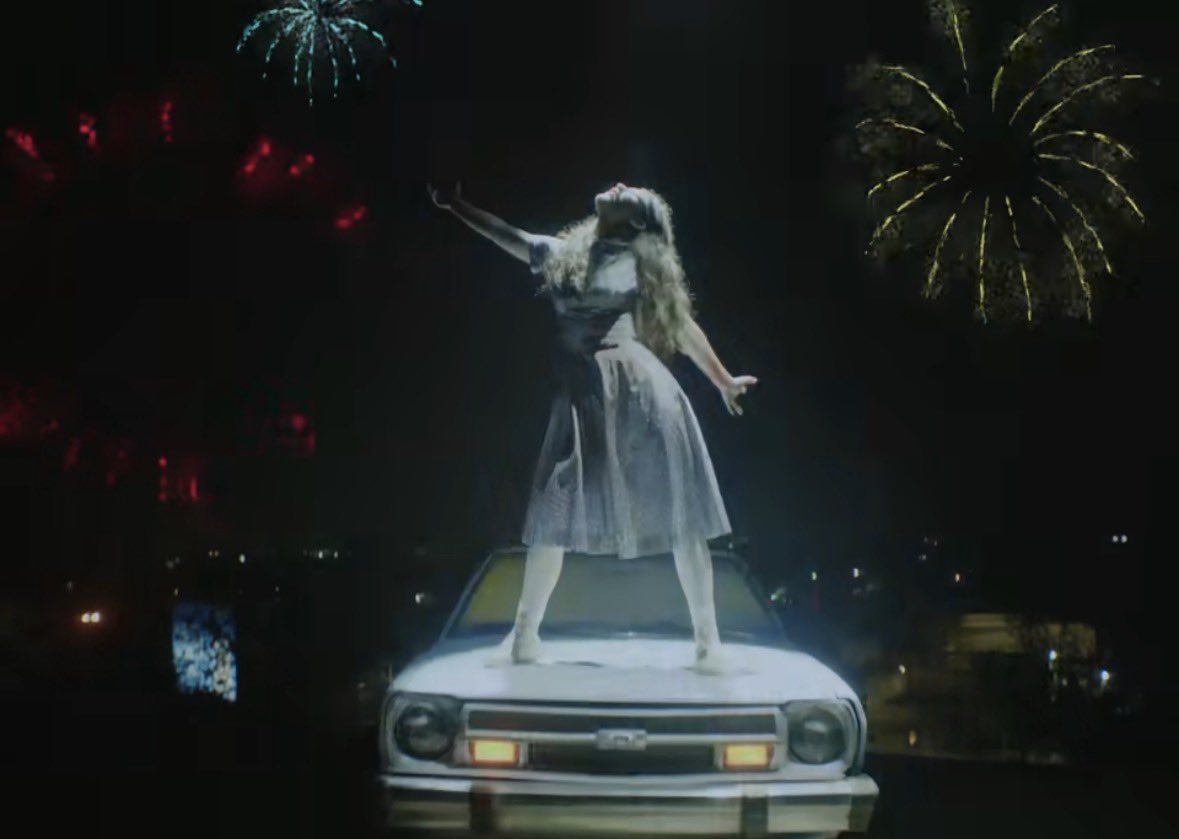 blockbellaout's tweet photo. WELCOME BACK THE BOTTOM MUSIC VIDEO https://t.co/cLzDf0QsTX