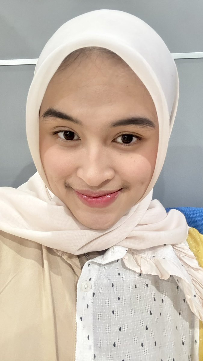 nindy tweet media
