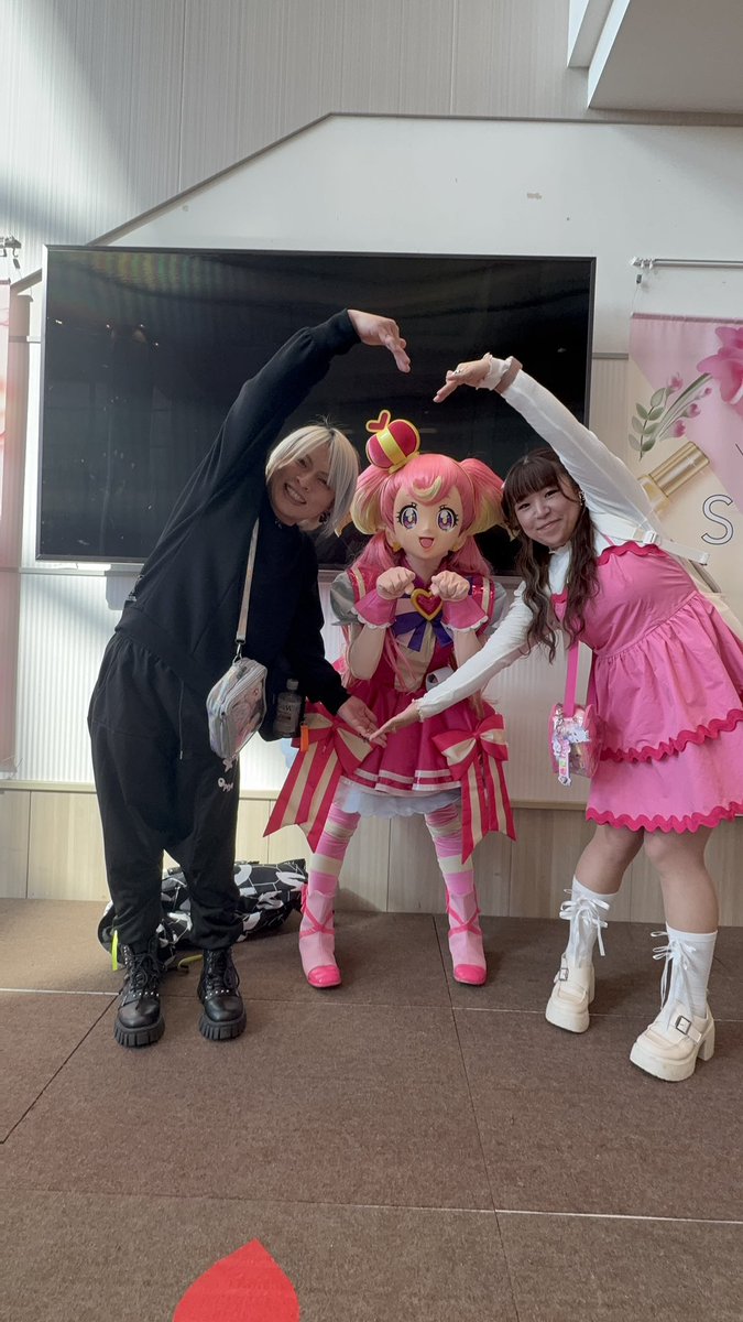 みるきー゚*.。ラグコス tweet media