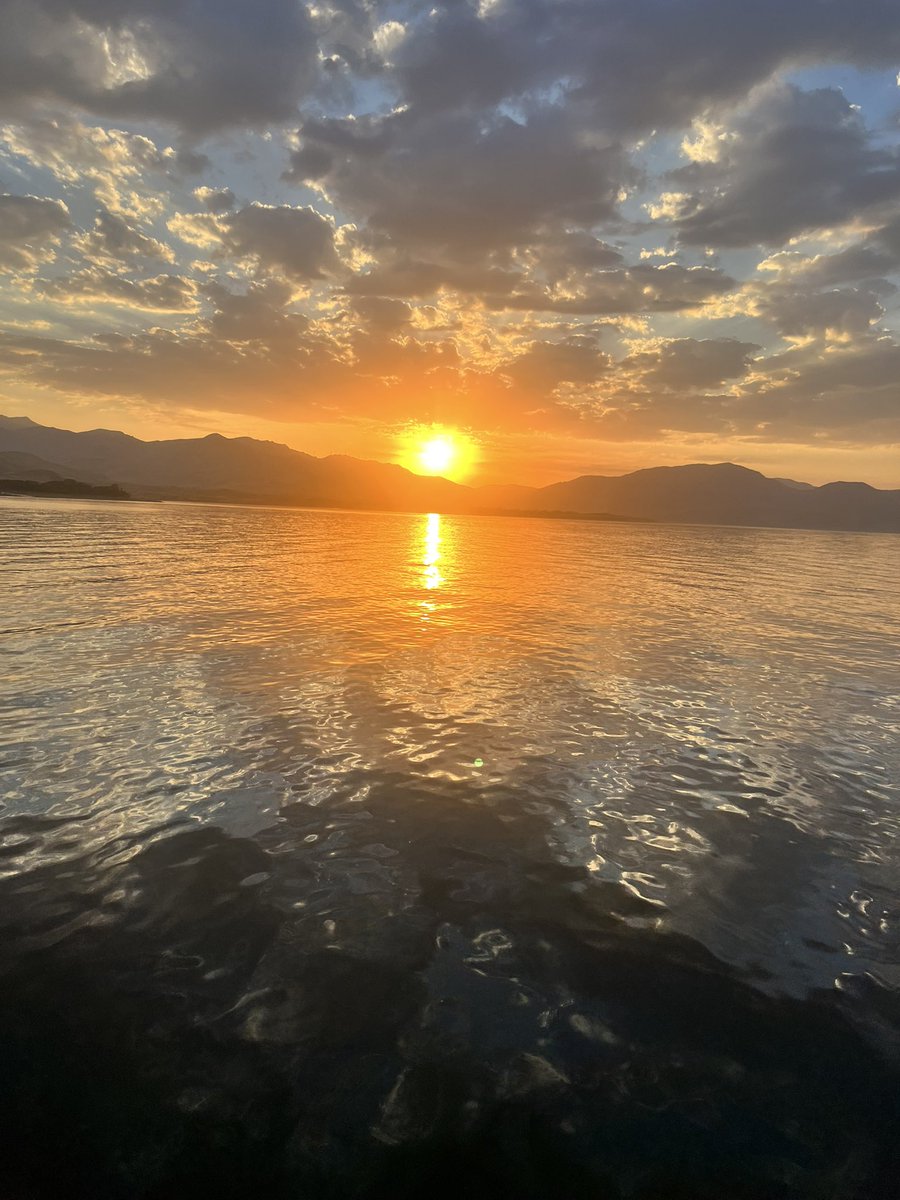 Hayatgkts's tweet photo. Van/Akdamar Adası
#Van ✨ https://t.co/piBzaMRZij