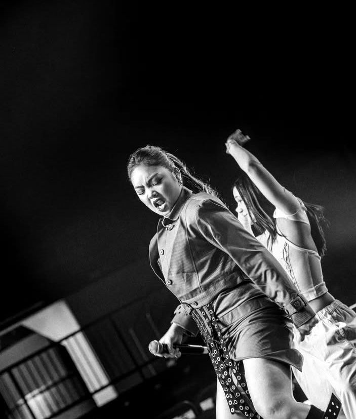 THALIA | 📦 tweet media