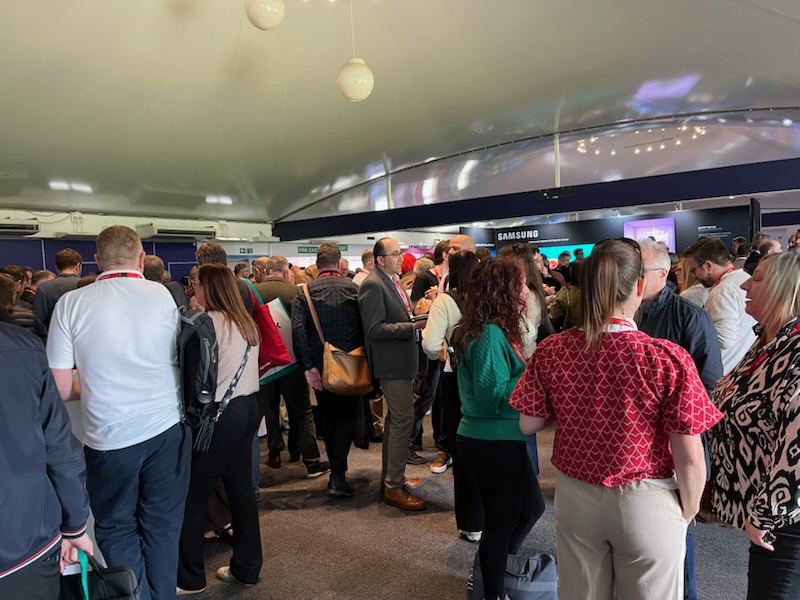 AVNewsUpdates's tweet photo. Celebrating 85 years of innovation, @PeerlessAV -AV returned to the iconic Lord’s Cricket Ground in Central London for its annual AV Showcase. Now in its sixth year, the event brought together leading AV manufacturers, innovators, and industry decision-makers. https://t.co/1rcEjfIHk0