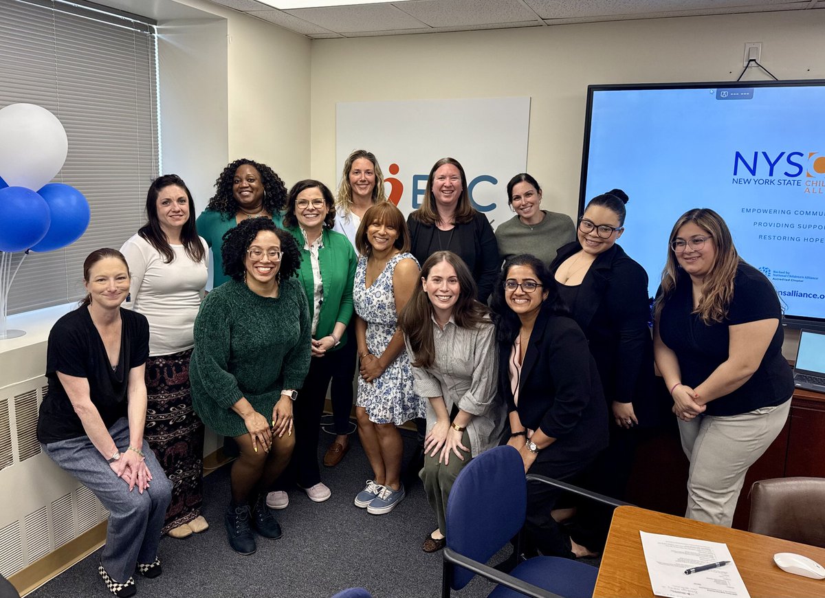 NYSCAinc's tweet photo. Great conversations and strong collaboration at our last regional meeting hosted by @EACNet.

NYSCA's ED, Theresa Roth joined CAC leaders from across the Metro region and representatives from @NYSOCFS  to discuss the challenges, opportunities &amp; future of the CAC movement in NYS. https://t.co/iG0TWrQ0ka