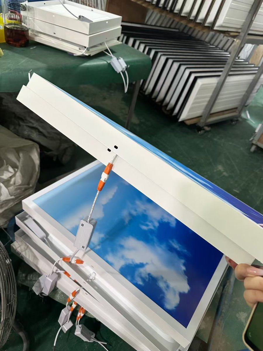 Fenixledlight's tweet photo. IP40 indoor surface mounted blue-sky back-lit led panel light 595*595*38mm 36W 3600lm &amp; CRI>90Ra,flickering-free led driver:AC200-240V input,50000hours lifespan,5years warranty 
EXW Price 14.0USD/PCS

fenix@litestarled.com

#ledpanellight
#blueskyledpanellight
#litestarled.com https://t.co/SM8EZAcKwK