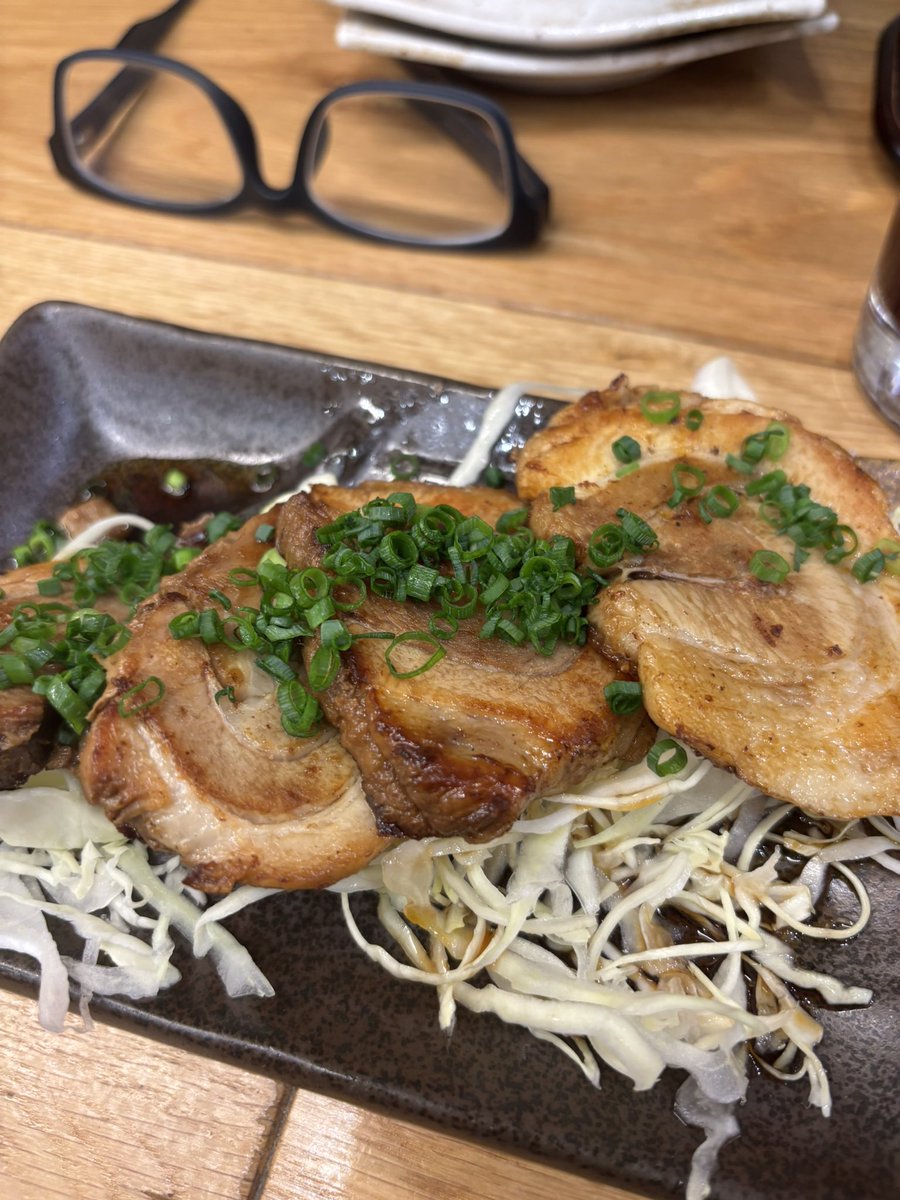 YPIANO8's tweet photo. その後の晩飯、素敵な音楽の後のご飯は最高でした(ヤバいまた太った💦) https://t.co/e8pBdw7owZ