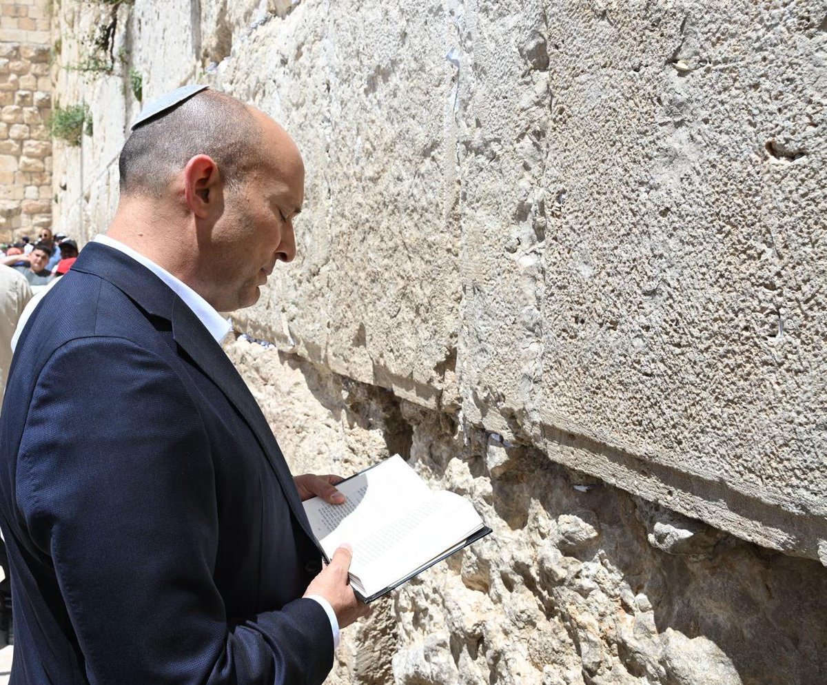 Naftali Bennett נפתלי בנט tweet media