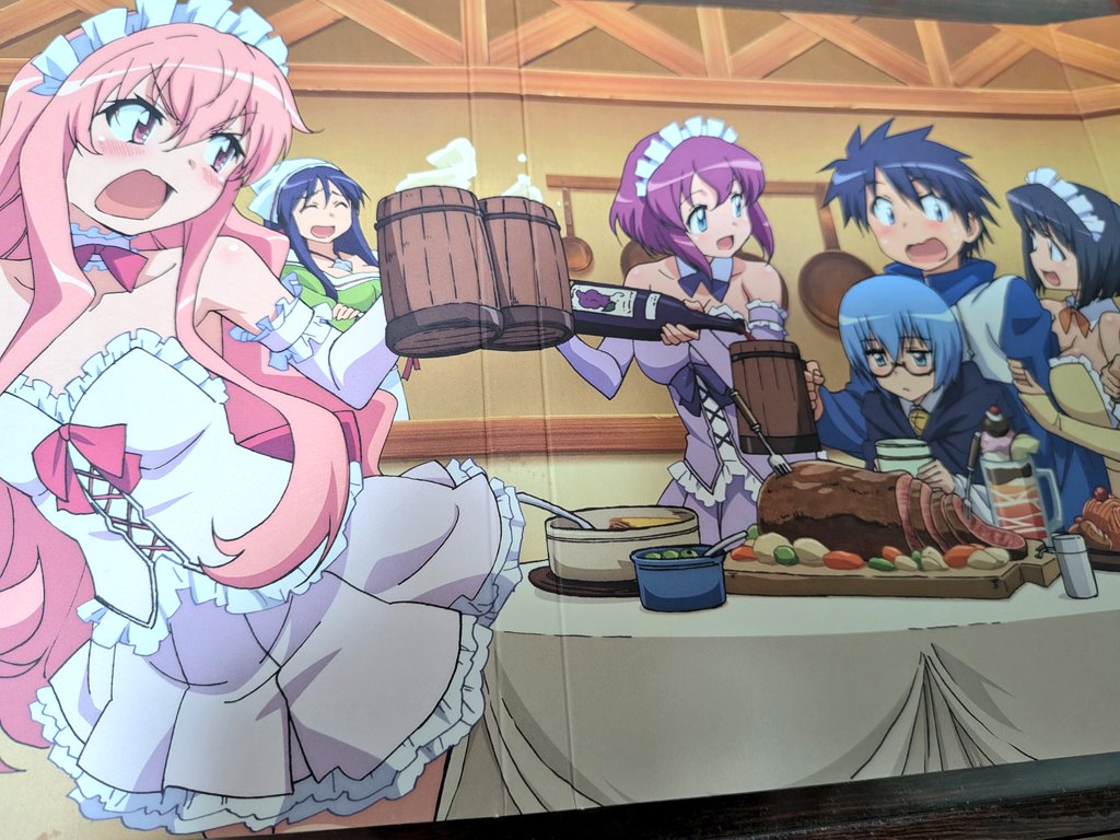 カステルモール tweet media