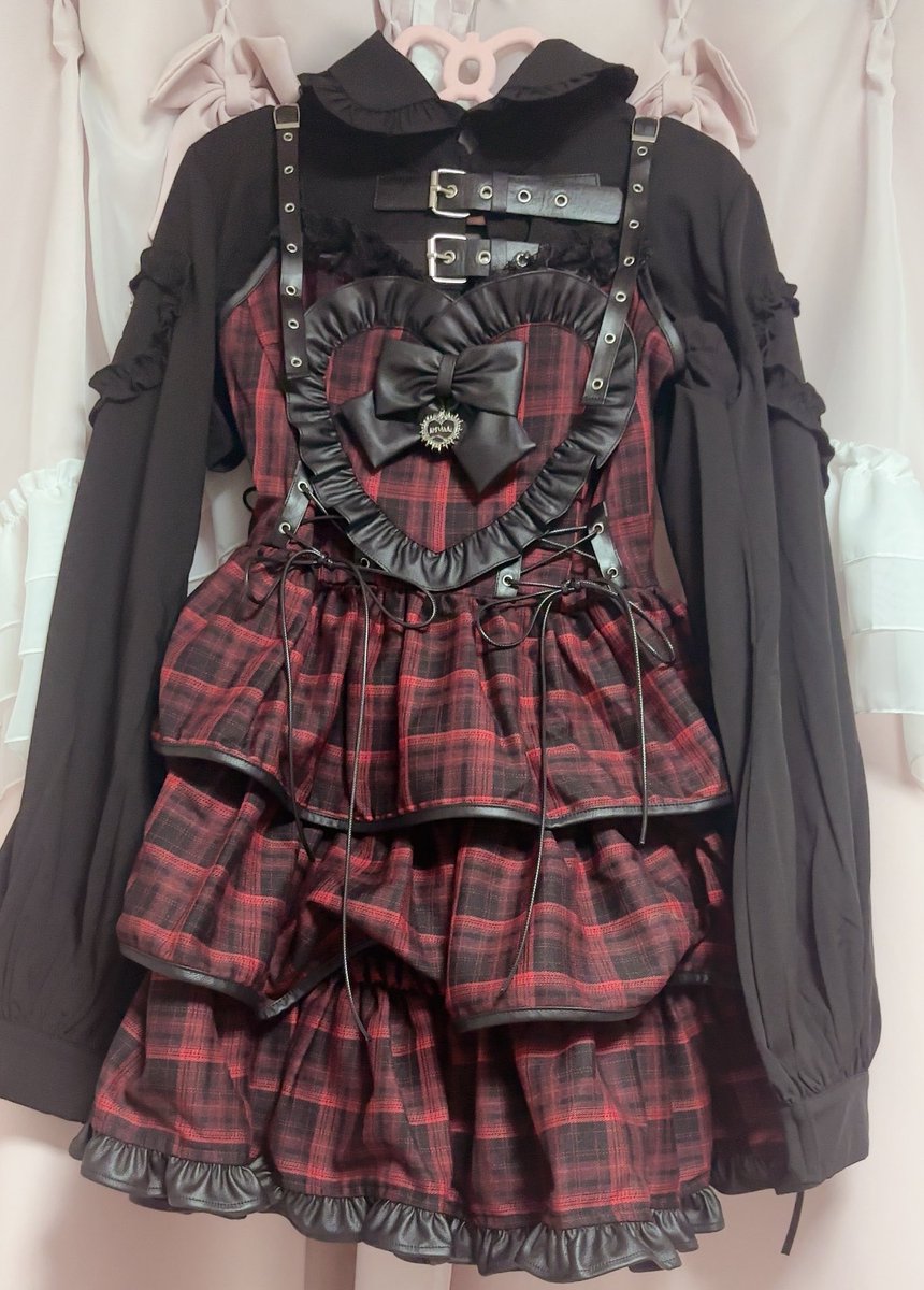 𝟛𝟝𝟙𝟘໒꒱ (@Mikoto_xoxo_) / Posts / X