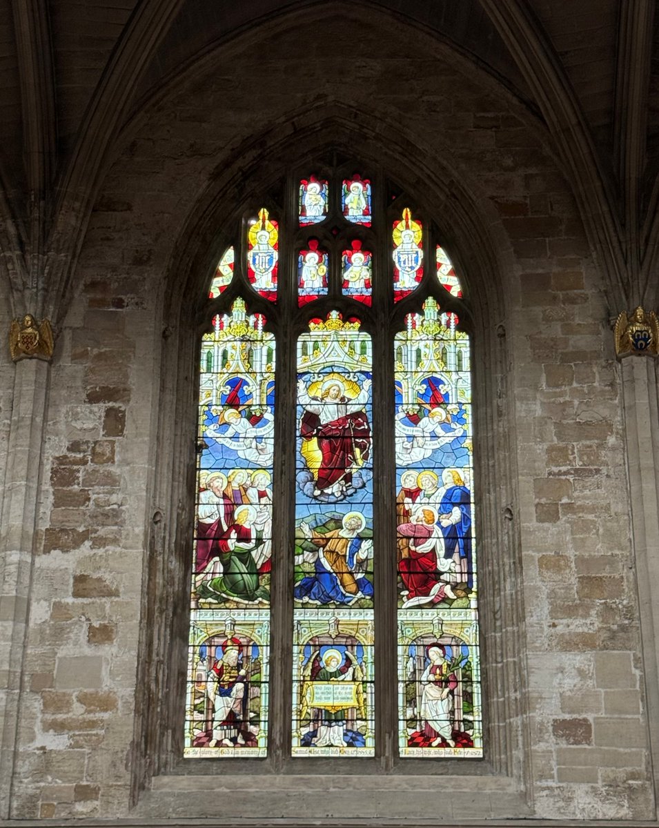 Ripon Cathedral tweet media