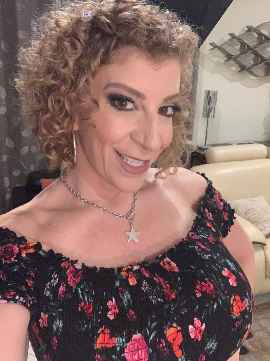 Sara Jay SFW Official tweet media