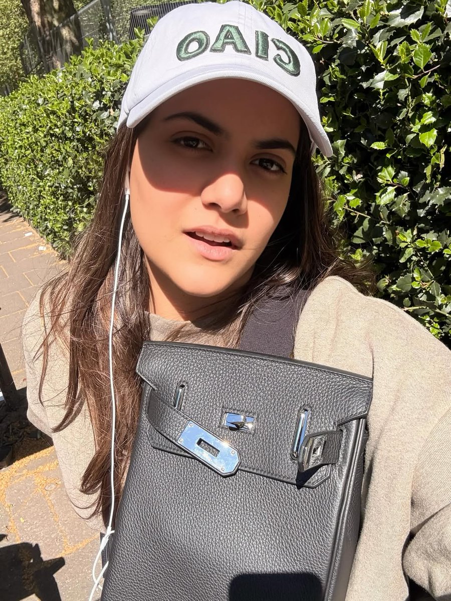 Ananya Birla ✨️ tweet media