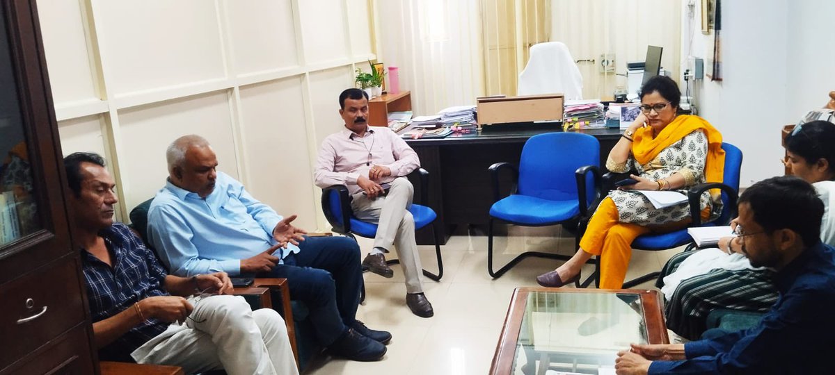 National Archives of India tweet media