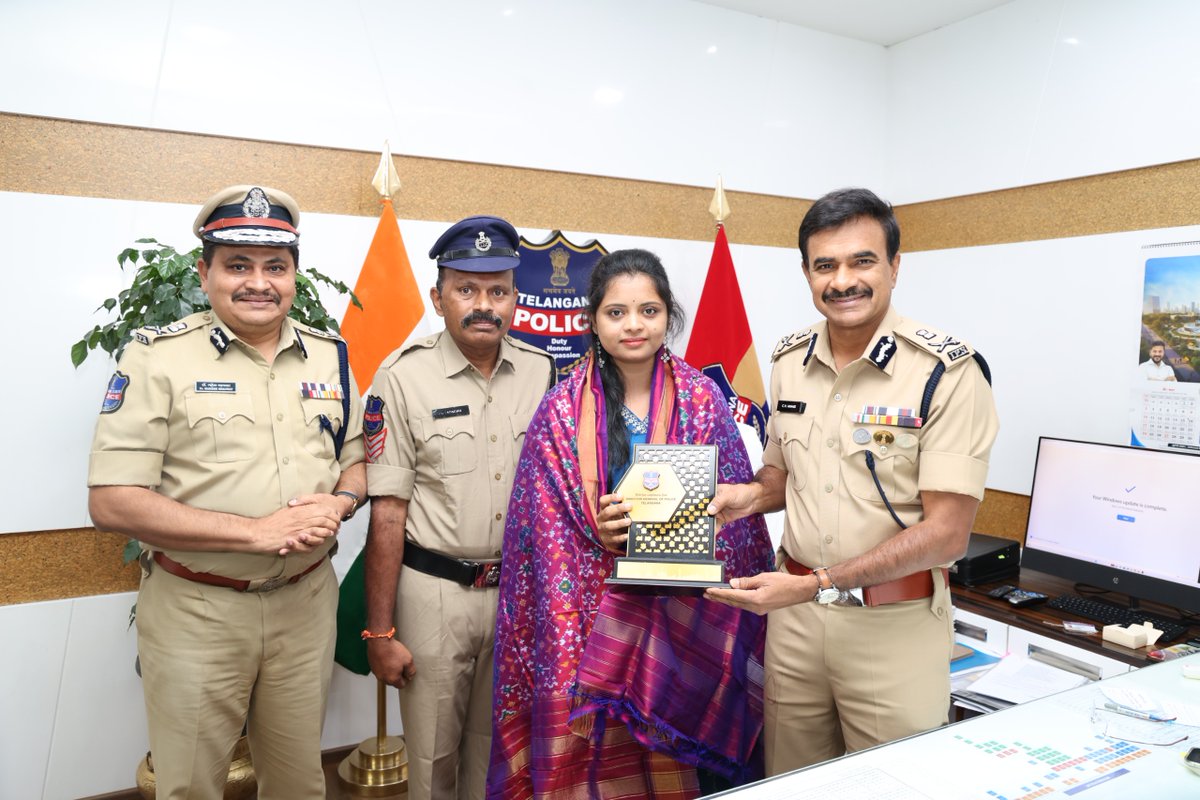 RevanthCh_'s tweet photo. DGP CV Anand felicitated Challa Yamini on Wednesday for being selected to the Indian Forest Service. 

She is the daughter of Head Constable Ch Yadagiri of Suryapet district. 

She secured 119th rank in the recent IFS exam. DGP (Law &amp; Order) @MaheshBhagwat95 mentored her. https://t.co/MegS57dbng