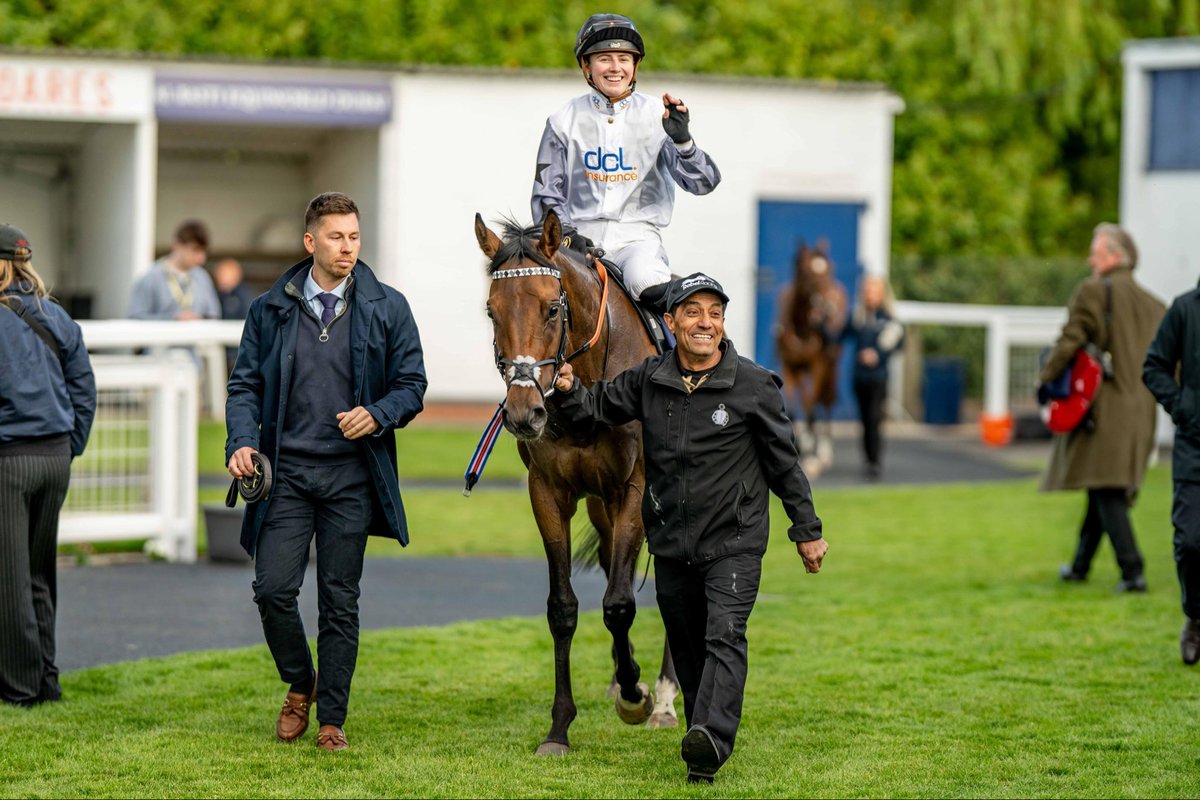 CorneliusRacing's tweet photo. Enjoyable start to Monday evenings @WindsorRaces 

• Good to see @thorough_bid purchased Hengest easily win first @Fitzdares sponsored race for @dylancunha_uk 

• Impressive 4timer by Wild Thoughts for @OsborneSaffie 

• Thanks to @RichardHoiles 

📷@dcoolimages https://t.co/WhNQvDVq1K