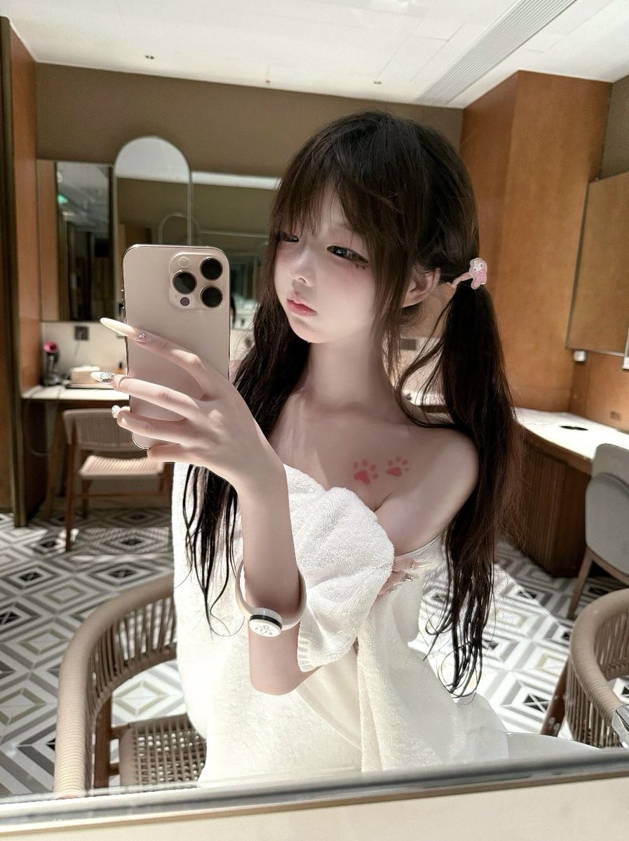 Dissolvingdoll tweet media