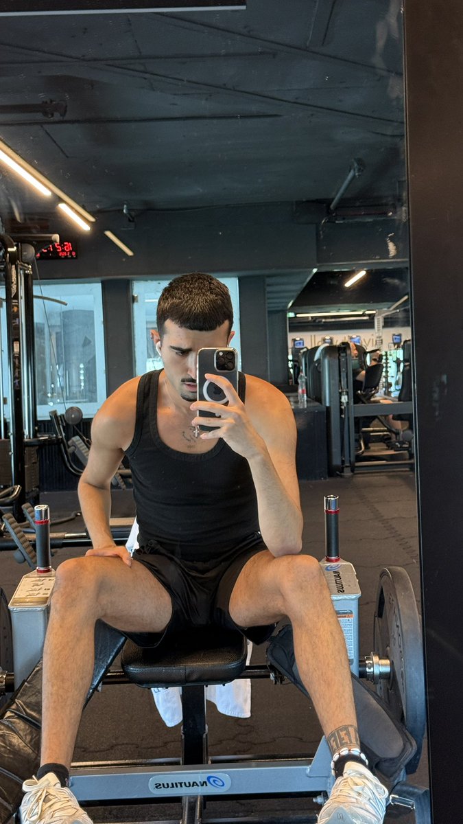 Lawrence 🍑🍆💦 tweet media