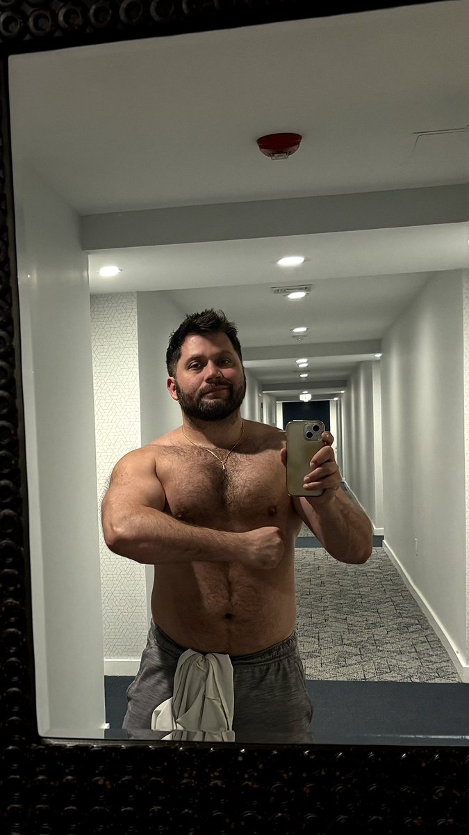 BuffChicken tweet media