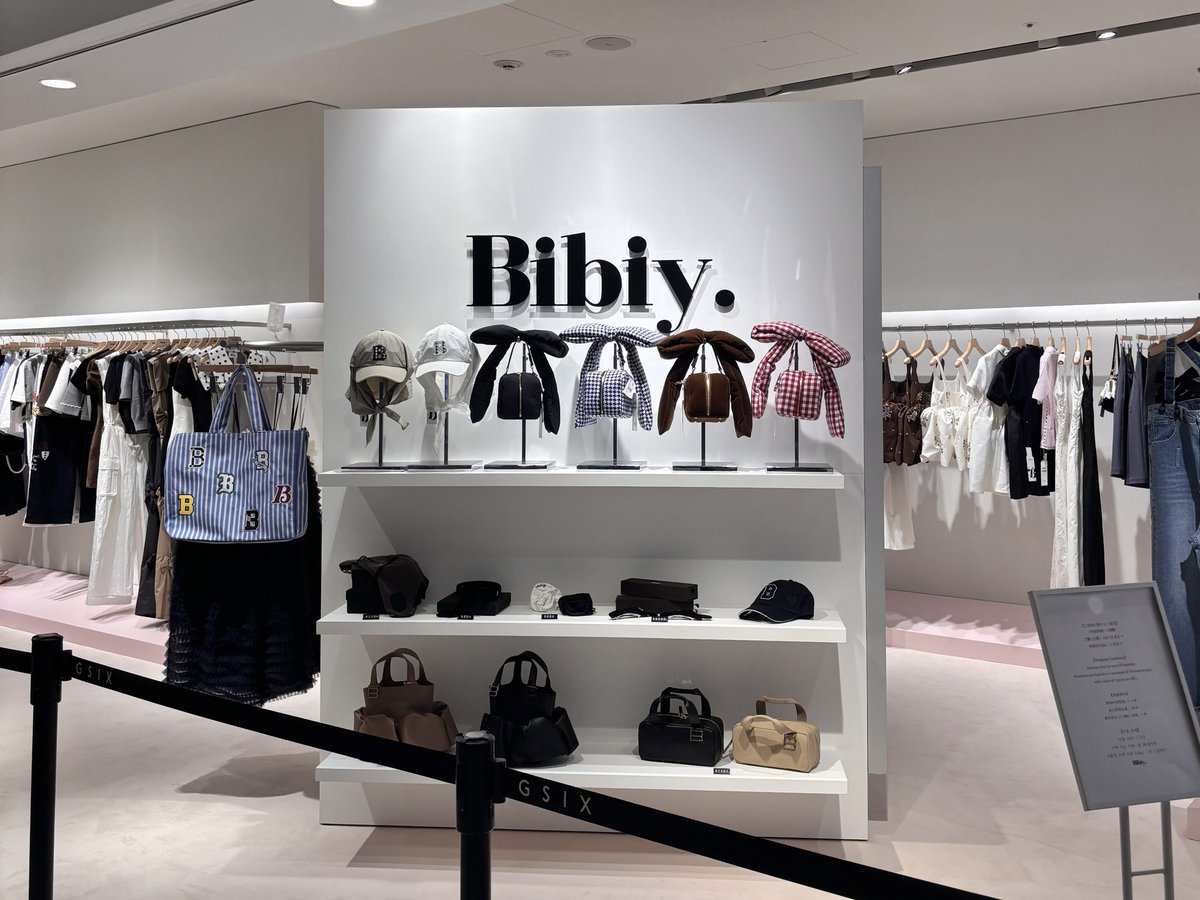 Bibiy. POP-UP🤍 beco+81 個展🩵 ＠ GINZA SIX 4F / 6F 奇跡的に予約が