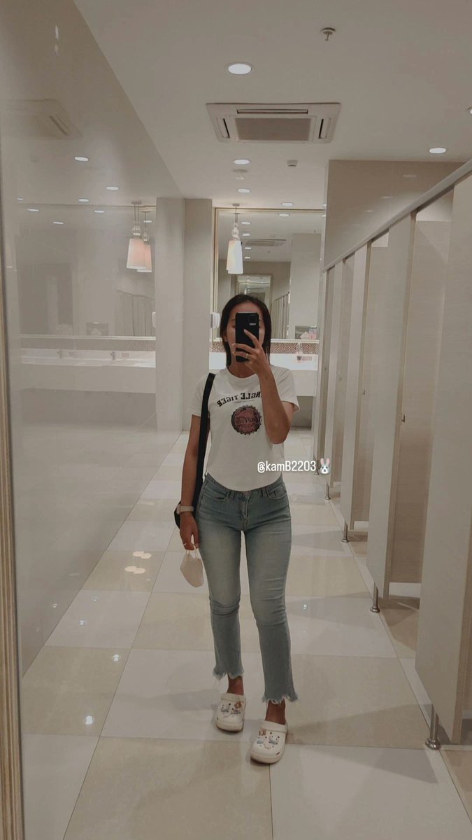 KamB2203's tweet photo. ดูนิ่งๆ แต่จริงๆ เอาเรื่องอยู่นะคะ🤭 https://t.co/3s0O4klgr6