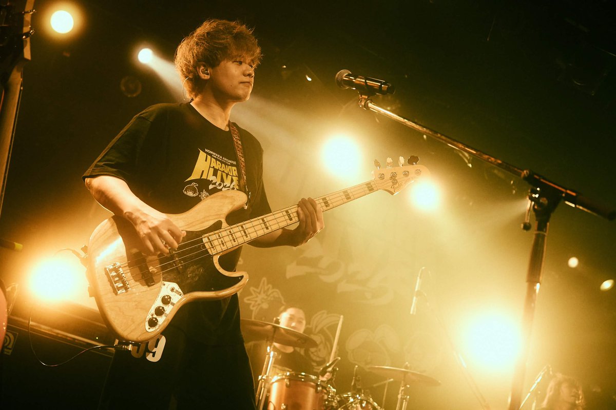 honwaka_info's tweet photo. 【ハラキリLIVE大阪 振り返り📸】

2026/5/4(Mon)
UMEDA CLUB QUATTRO

Ba.ねろちゃん

#あもんぴーず https://t.co/PHpayR49eN