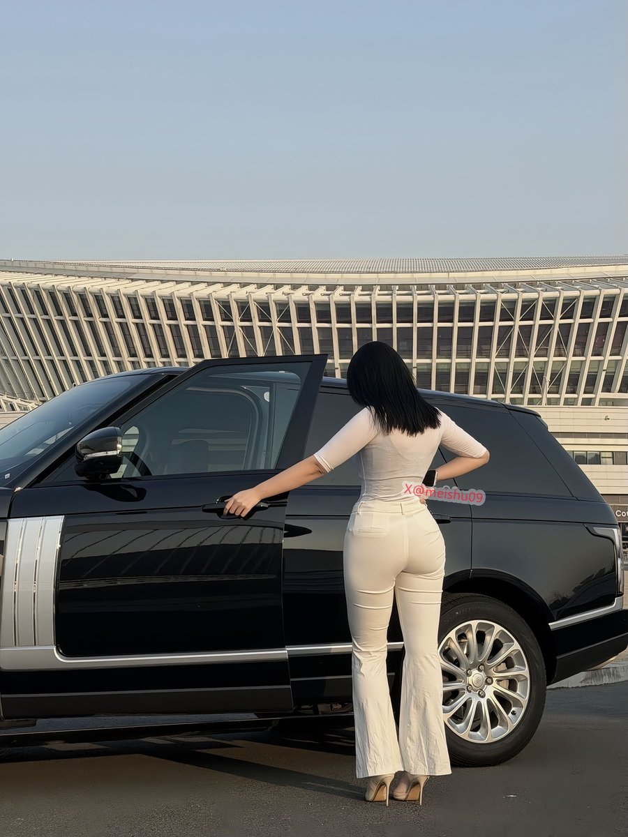 陪这样的女领导出差需要注意什么？🤔 https://t.co/QwbLA5CMno