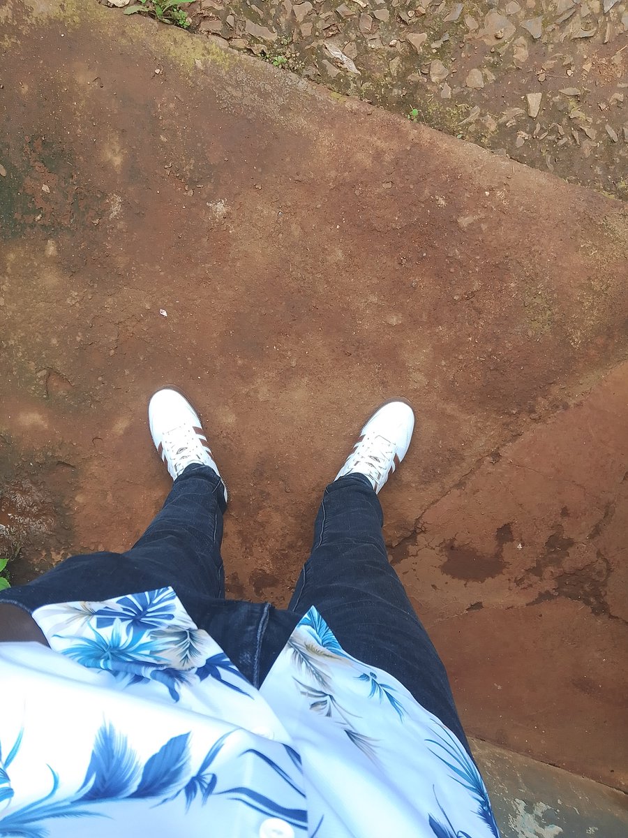 EngFelix_035's tweet photo. What's on your feet today? https://t.co/Ld0SNrvdH5