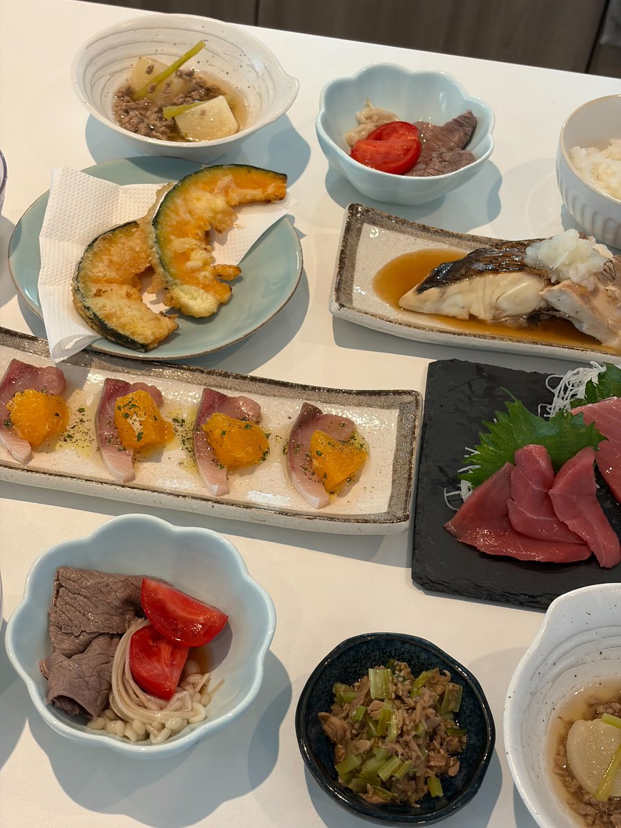 teaunitorichans's tweet photo. カード使えないから一生ウーバーできない^ - ^おかげさまで毎日シェフってる^ - ^ https://t.co/3fCSQZm2Hu