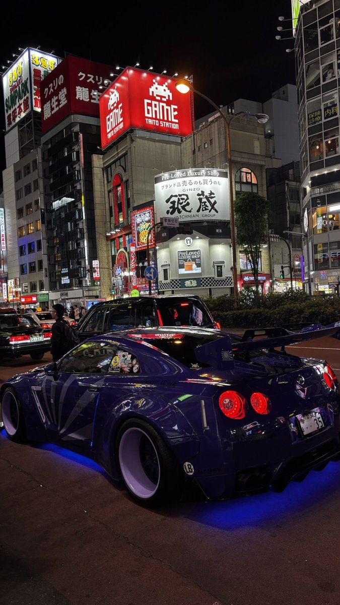 AissamIsco's tweet photo. Le Japon me va tellement bien https://t.co/e5hbyoHWhR