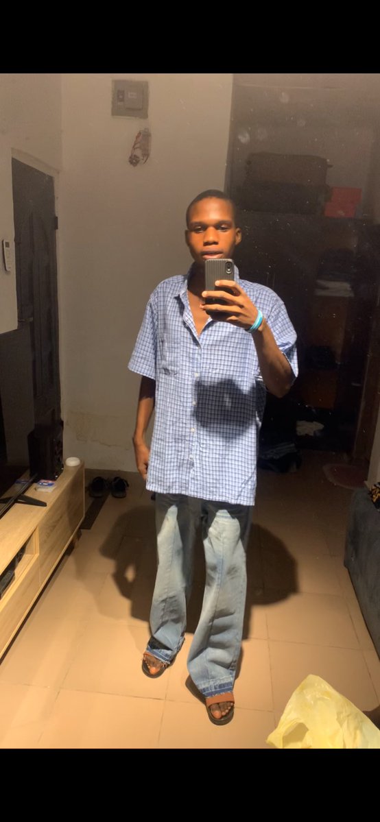 Akinwunmi tweet media