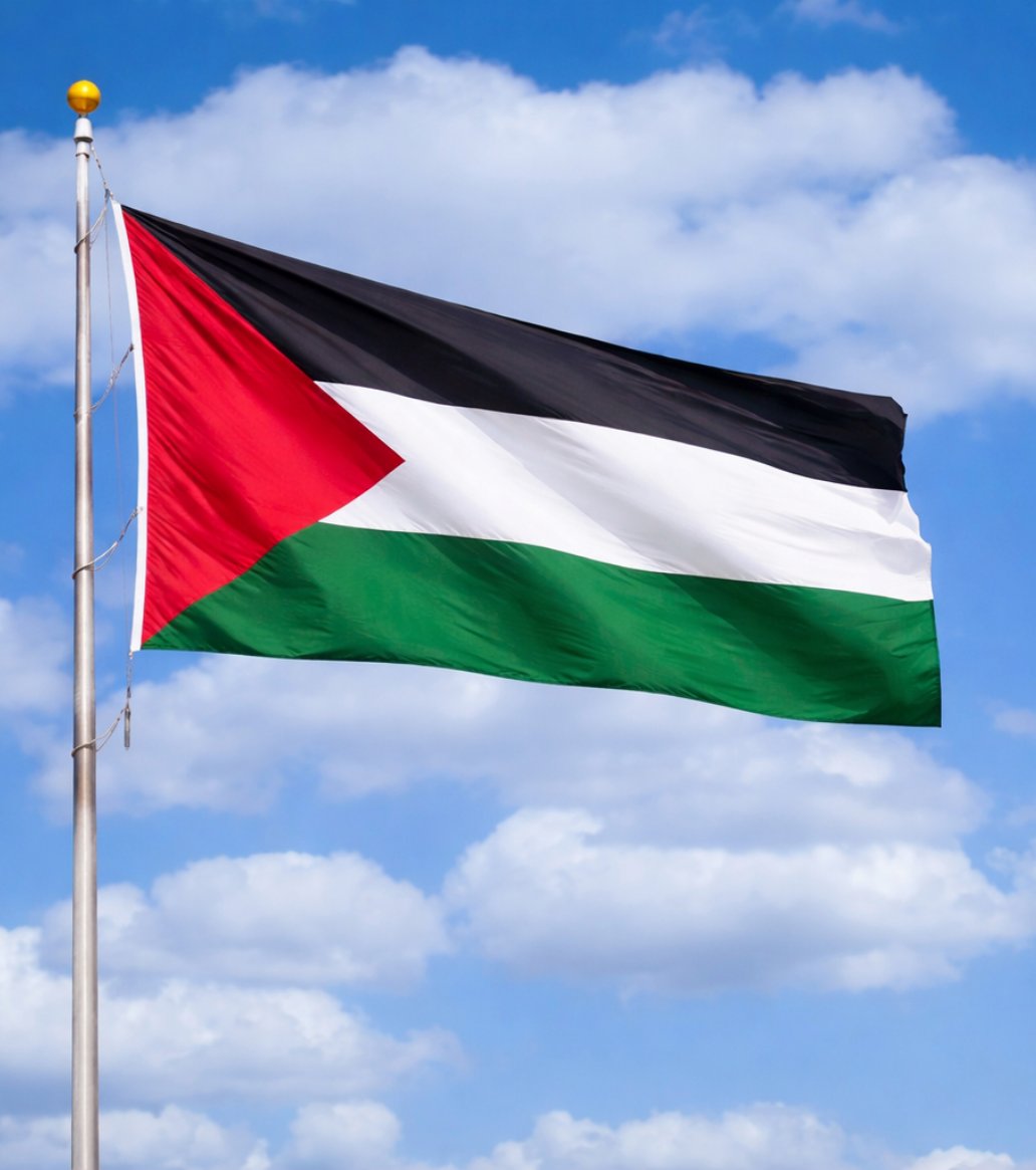 Coinvo's tweet photo. 🇵🇸 Lewis Hamilton: ​“Children are starving to death in Gaza. We can no longer remain silent.” https://t.co/E09jhCmM0l