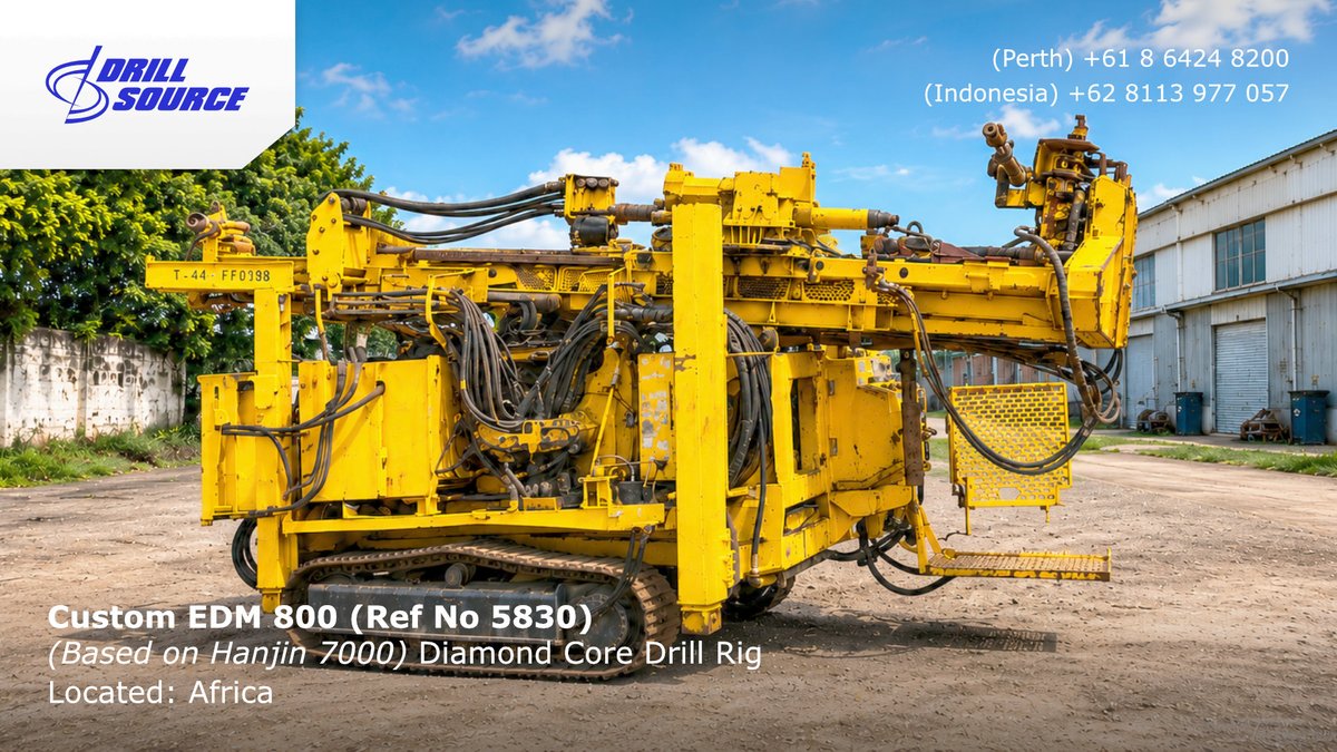 DrillSource's tweet photo. EDM 800 diamond core drill rig based on the Hanjin 7000 platform.

Proven to:
• 700m+ HQ
• 1020m NQ

Track-mounted with 6m stroke, dump mast, top drive, winches, and Rexroth hydraulics.

Located in Africa.

Contact Drill Source for details
+61 8 6424 8200 | sales@drillsource.com

#DrillSource #DiamondCoreDrilling #BoreholeDrillingRigForSale