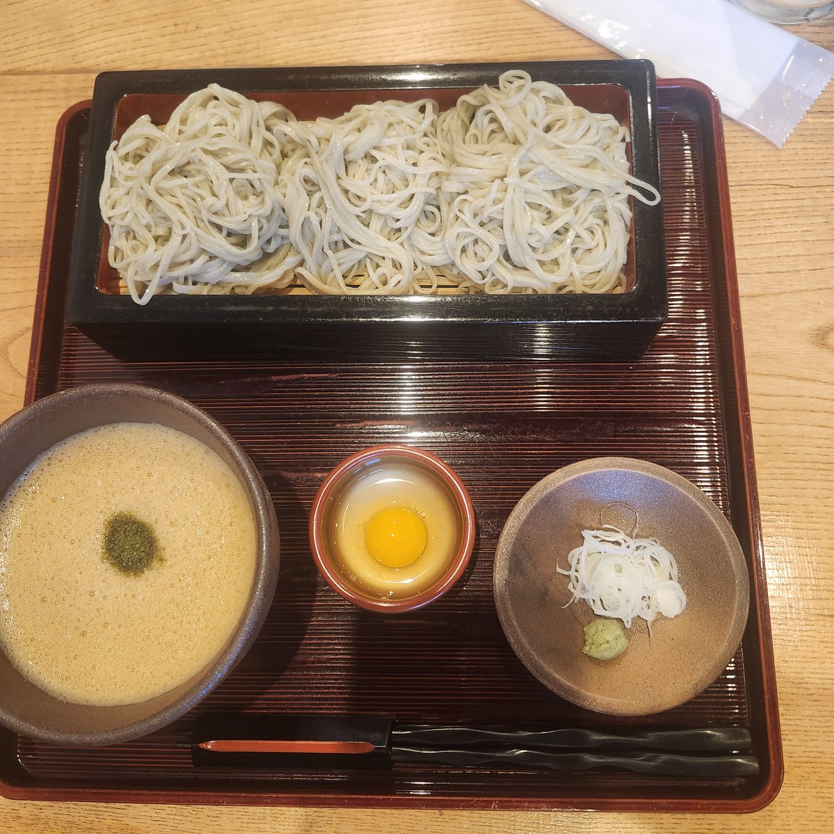 khatae3's tweet photo. 昼食は、とろろ蕎麦、美味い。 https://t.co/Q7Lsml2npU
