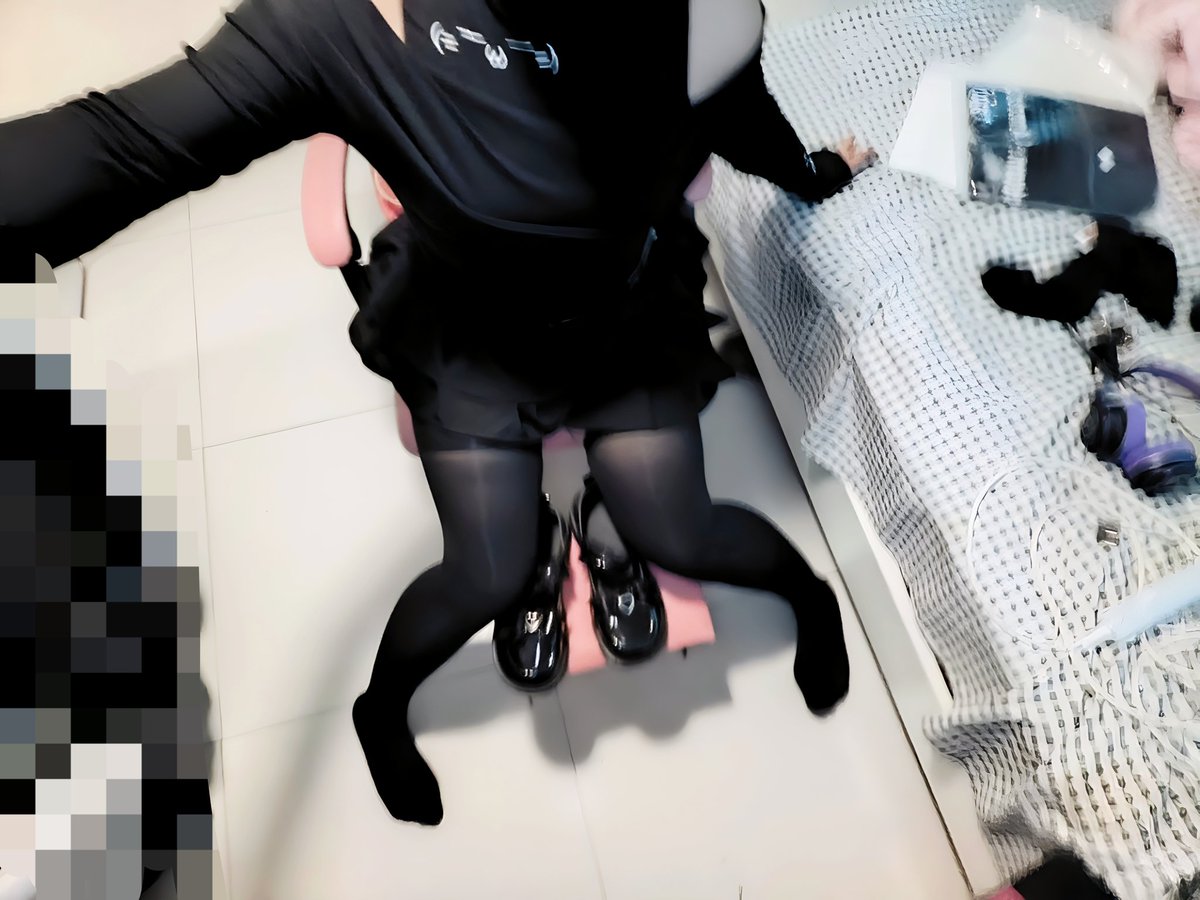MaoXiu68998's tweet photo. 今日份肥臀美女穿搭，还有猫老师的一些服务课表~ ＃伪娘 ＃男娘 ＃语音发骚 #可爱の男孩子   ＃伪娘肉便器 ＃母狗 ＃母猪  ＃人妖  ＃雌堕 ＃胁迫 #锁奴 ＃调教伪娘 ＃大屁股伪娘 https://t.co/M1XJ16Z1co