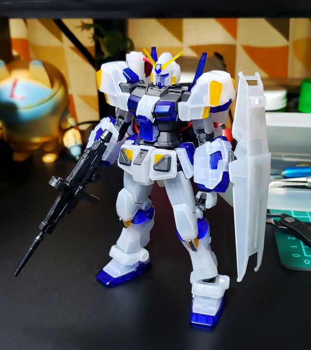 nikke_log's tweet photo. HGガンダム４号機（クリアカラー）仮組みしました
ごつい肩がかっこよい🐸 https://t.co/1kCDG9e8bm