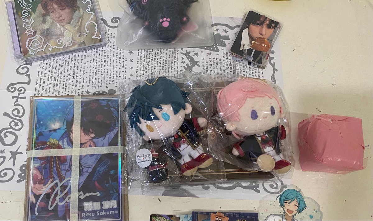 neoleny | selling enstars merch tweet media