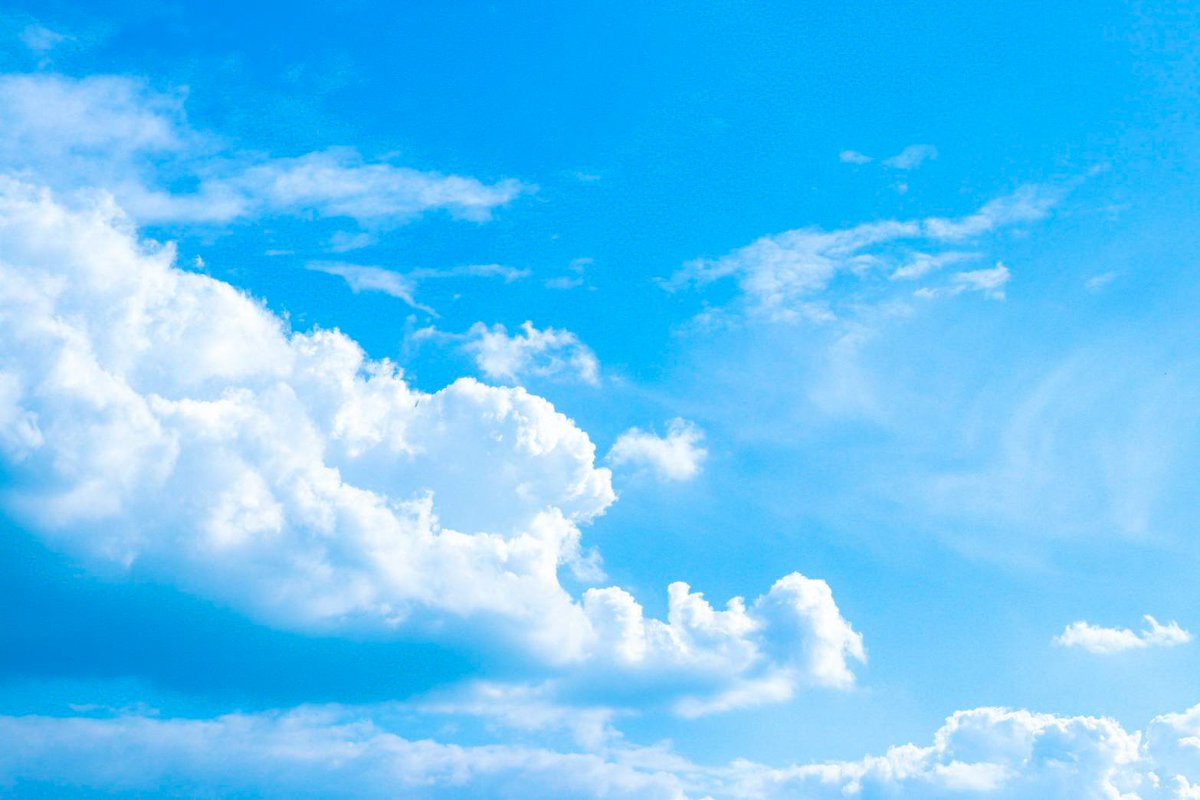 空に青。 tweet media