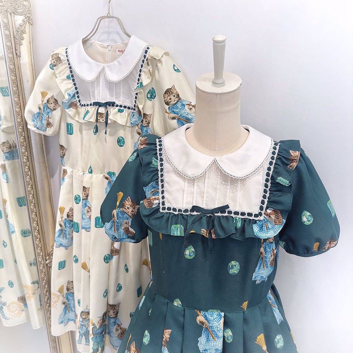 💚restock💚 【Emily Temple cute】 OZ cats ヨークフリルワンピース