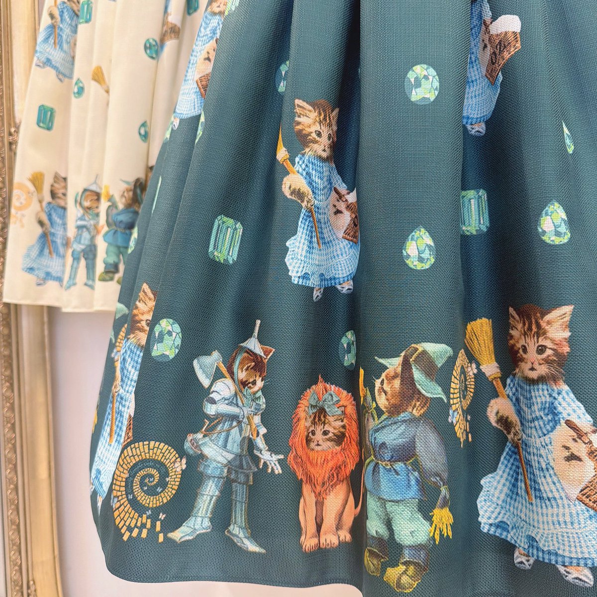 💚restock💚 【Emily Temple cute】 OZ cats ヨークフリルワンピース