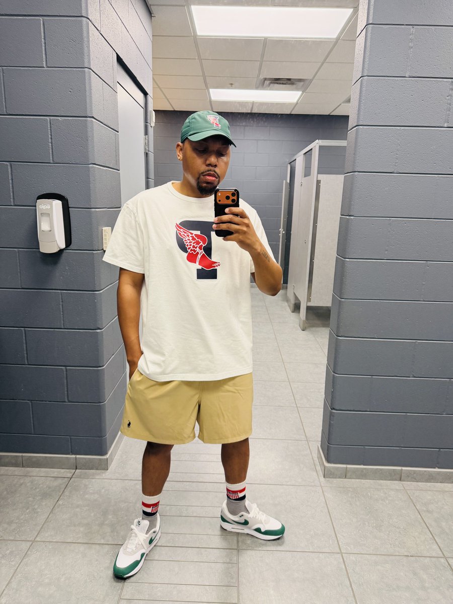 Bulletproof Polo tweet media