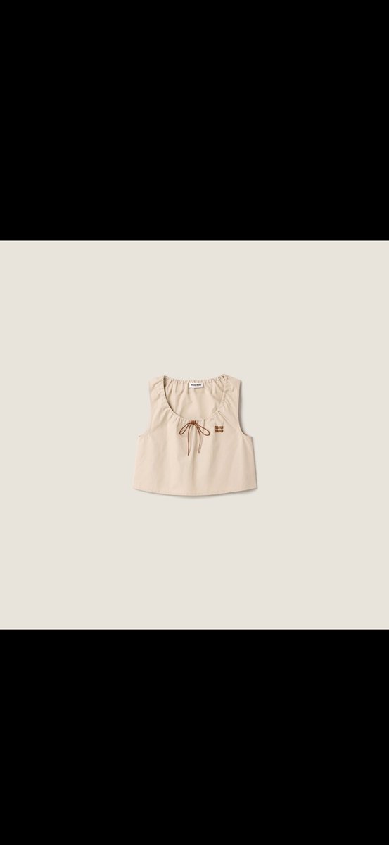 mich_k22's tweet photo. @wonyoexe Did I say it was wrong if she gets drunk? I never said anything like that. Was just asking. You curse a lot. I don’t like it. But I did see the outfit wony was wearing. I mean if she’s wearing that bikini… she might have other plans 😏🥵 https://t.co/s8nJqiIN5A