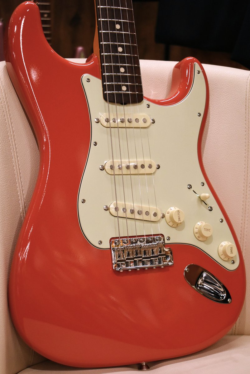 Selva ハイエンドストラト系　使えるモディファイ済 エレキフロア🎸】 Fender Made in japanより、Limited Shigeru Suzuki