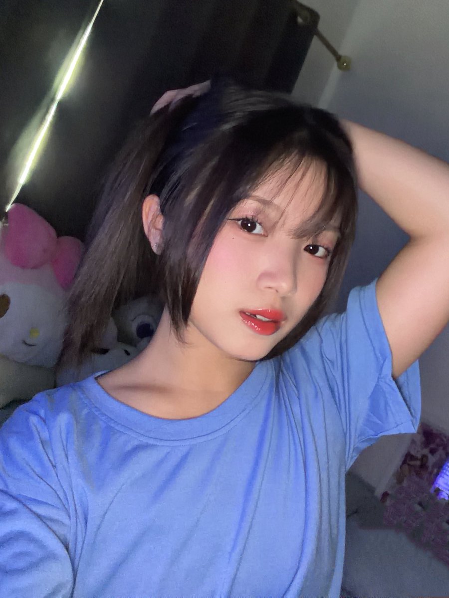 RFritzy_JKT48's tweet photo. H-10 #ZyapNabung 💜👾🍭
.
.
#Frily #FenrirDeAdelphe #candy3generasi https://t.co/XiLRf5Onqo