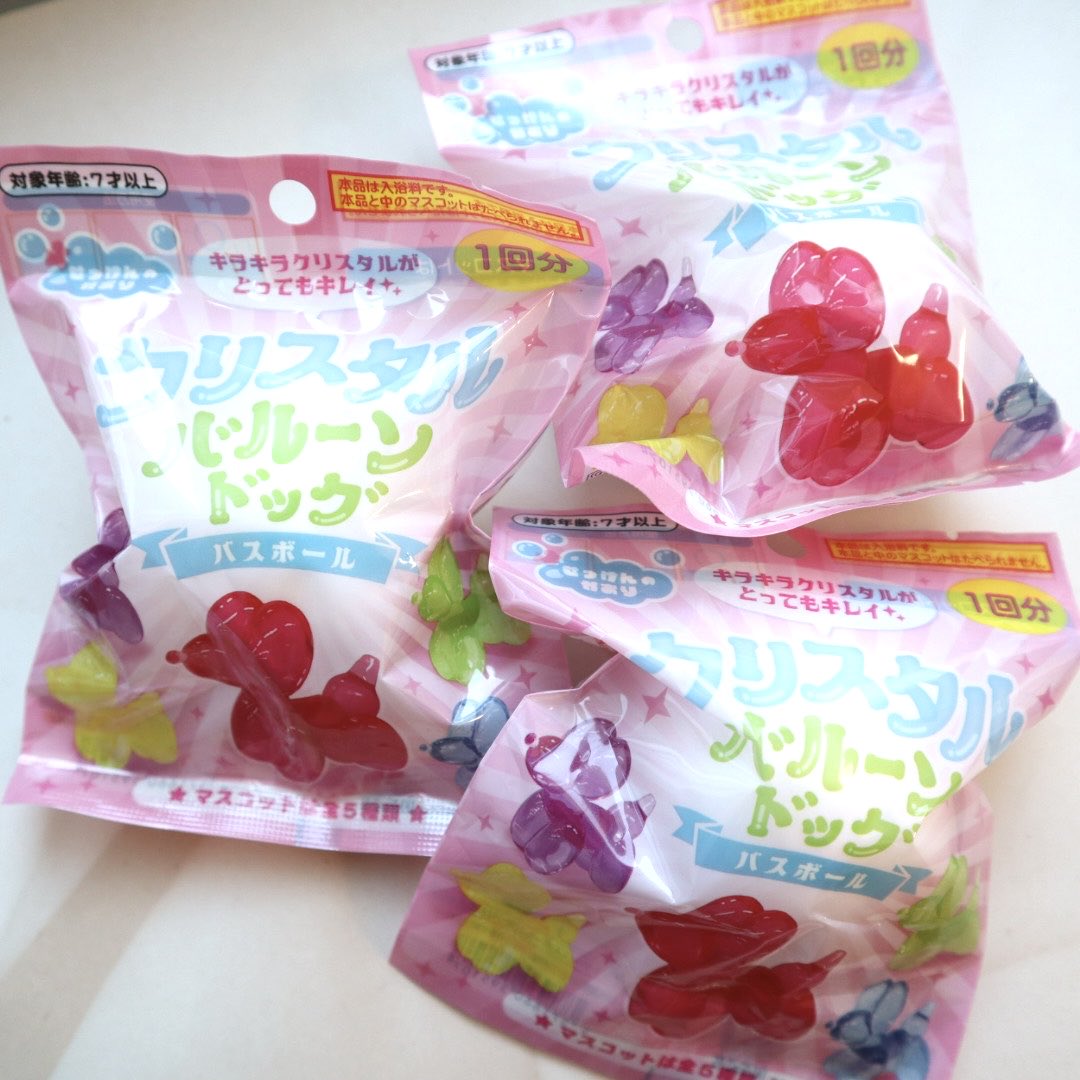 あや tweet media